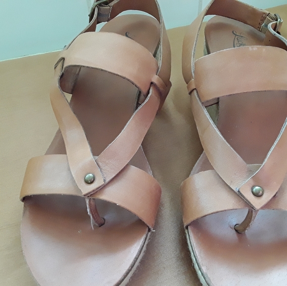 Lucky Brand Wedges size 7M - Picture 5 of 10